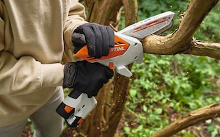 STIHL GTA 30 cordless pruner