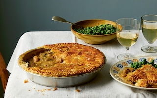 Leek, mushroom and butter bean pie